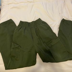 urban outfitters cargo pants